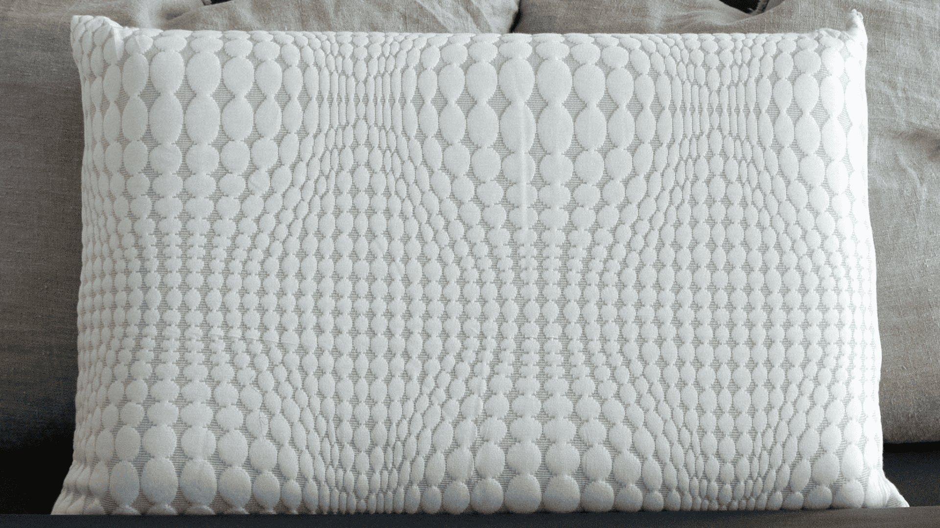 Best Pillows in Canada of 2023 ExpertTested for Comfort Made in CA