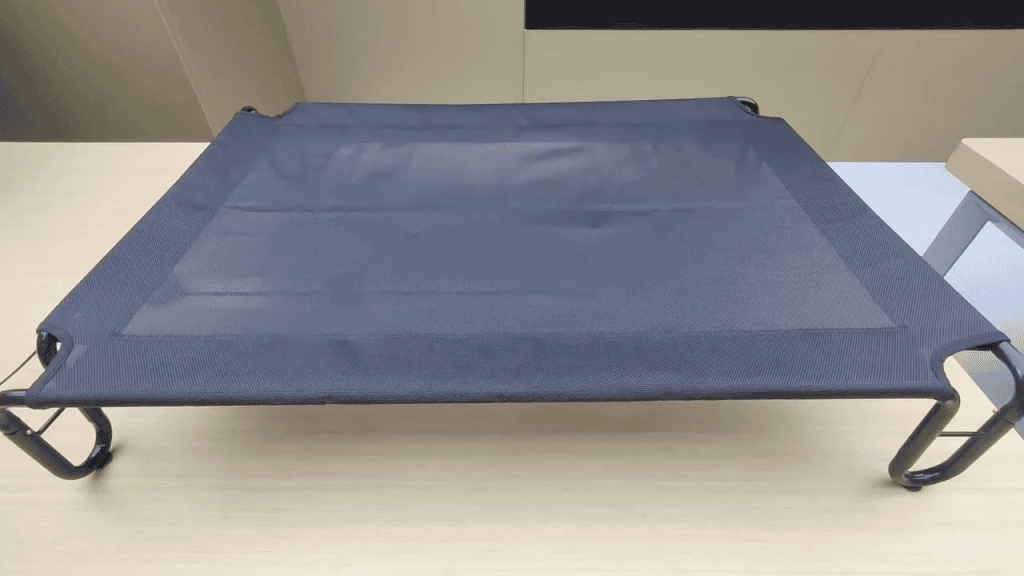 Pettycare Elevated Outdoor Dog Bed