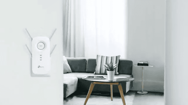 TPLink AC1900 WiFi Extender