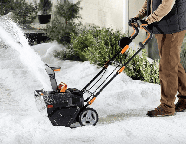 Worx WG471 Cordless Snow Blower