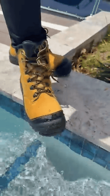 KPR Men's M222 Safety Boots Waterproofing