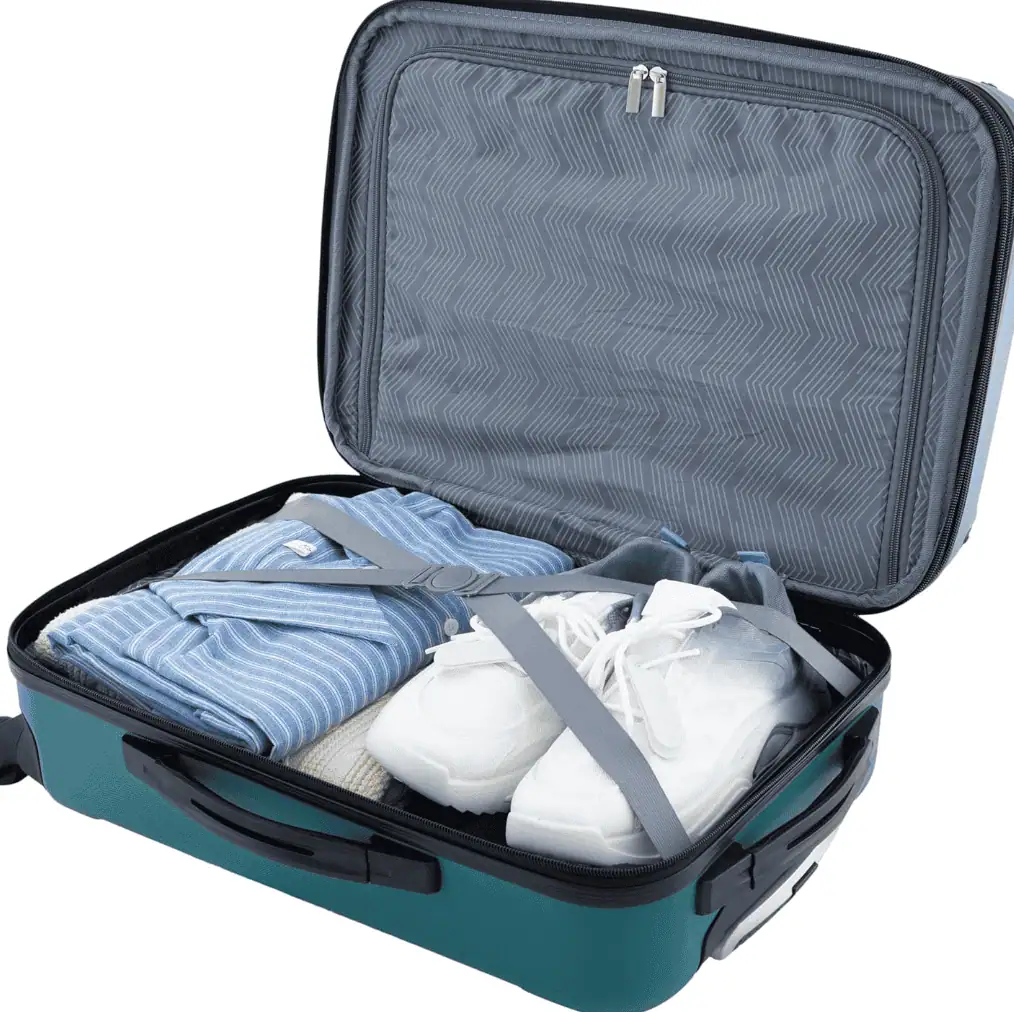 Travelers Club Luggage Interior