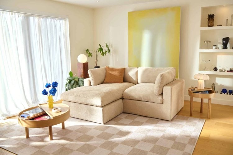 Cozey Ciello High Resolution in Living Room