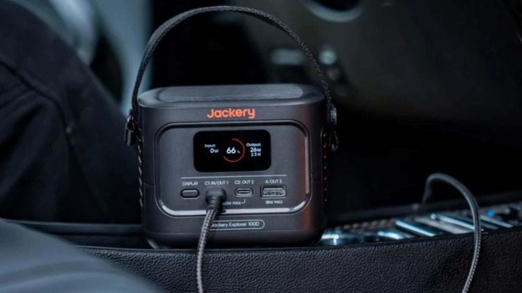 Jackery Explorer 100D Portable Power Station Charging